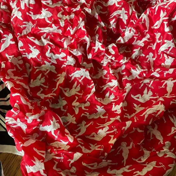 LOT of 5 scarves 4 are 100% Silk ,1 is Poly & 1 NWT Anne Klein, Vera, Echo, etc - Picture 7 of 8